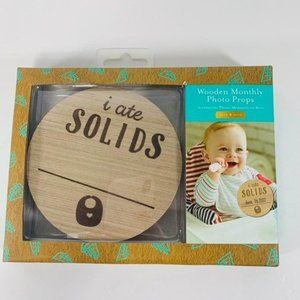 Baby Photo Shoot 6 Piece Wooden 4” Milestone Discs Crawl Rollover Smile Gift